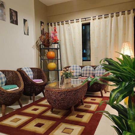 샤알람 De Cozy Corner Suria Rafflesia Setia Alam 아파트 외부 사진